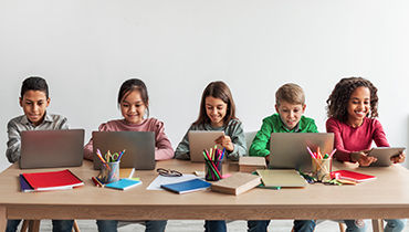Unfinished business: Understanding the digital design divide in American schools